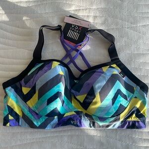 Victoria’s Secret Angel sports bra NEW 36 C